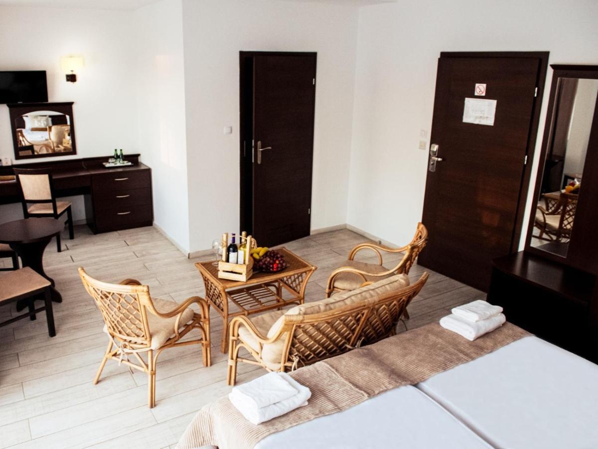 Hotel Feniks Gniezno Eksteriør bilde